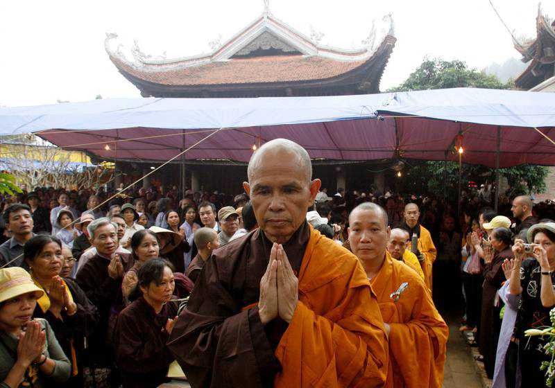 Thich Nhat Hanh: Buddhist monk who brought mindfulness to West has died