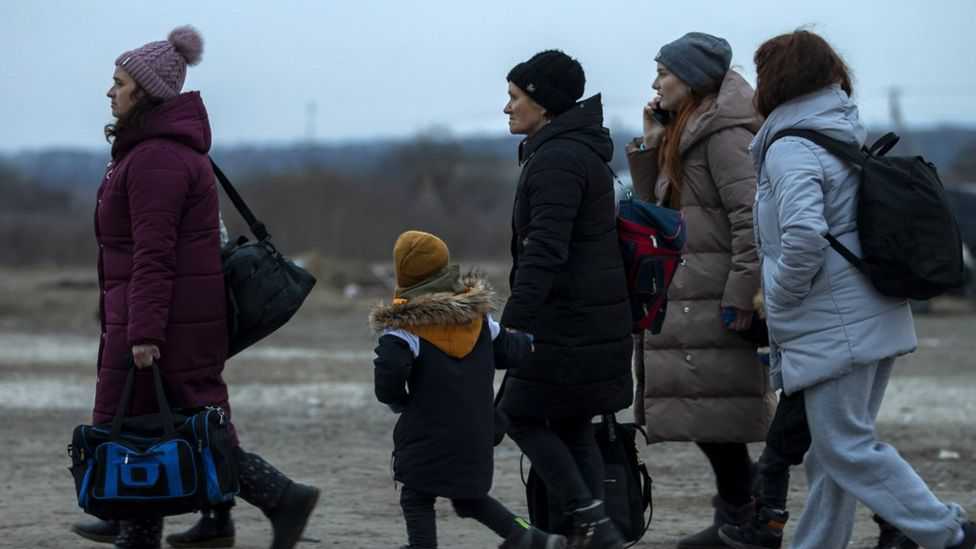 Ukraine war: UK refugee scheme set to launch