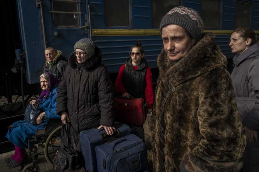 As Mariupol hangs on, the extent of the horror not yet known