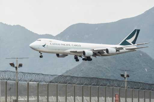 Cathay plans world's longest passenger flight, avoiding Russian airspace