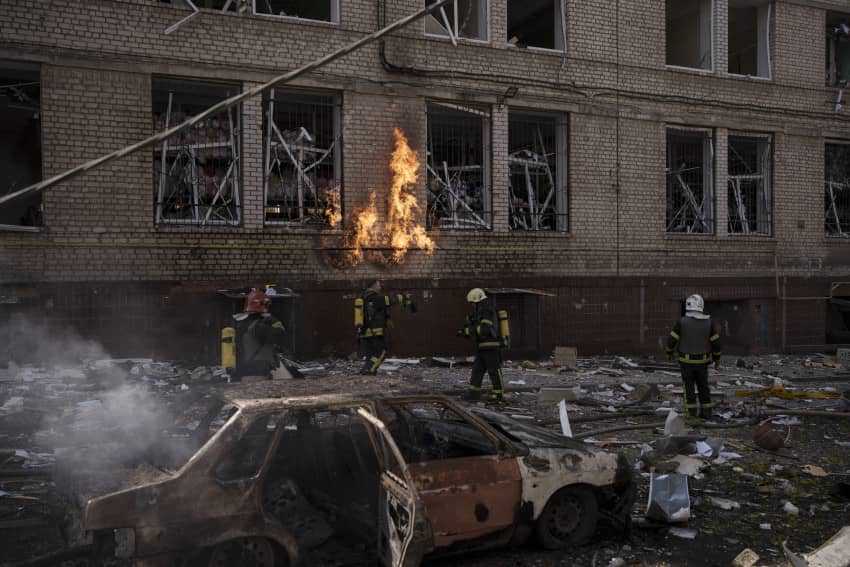 Russia renews strikes on Ukraine capital, hits other cities