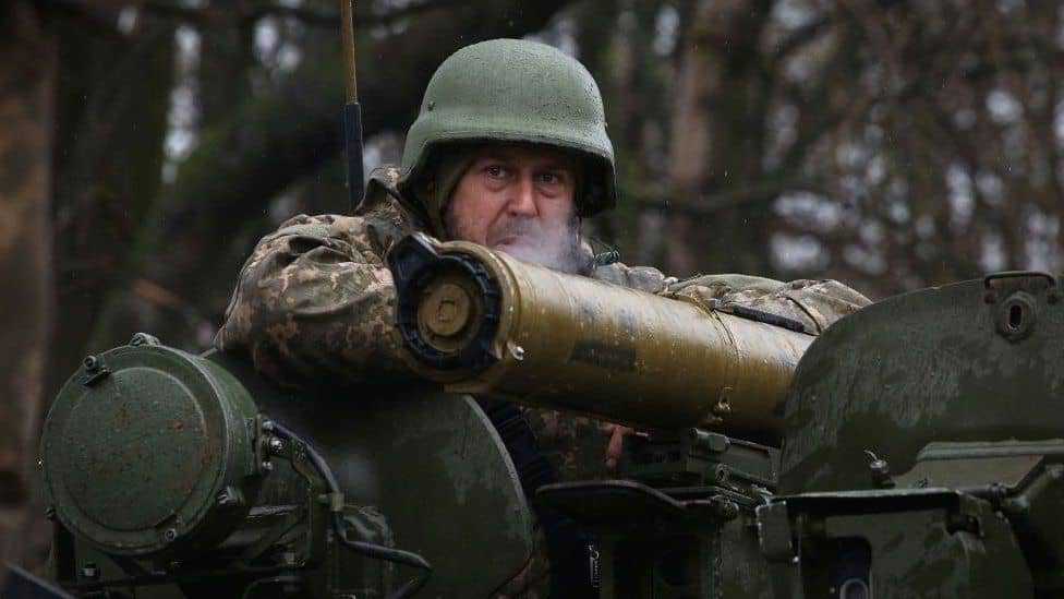 Ukraine war: Kyiv's allies pledge more weapons to help win war