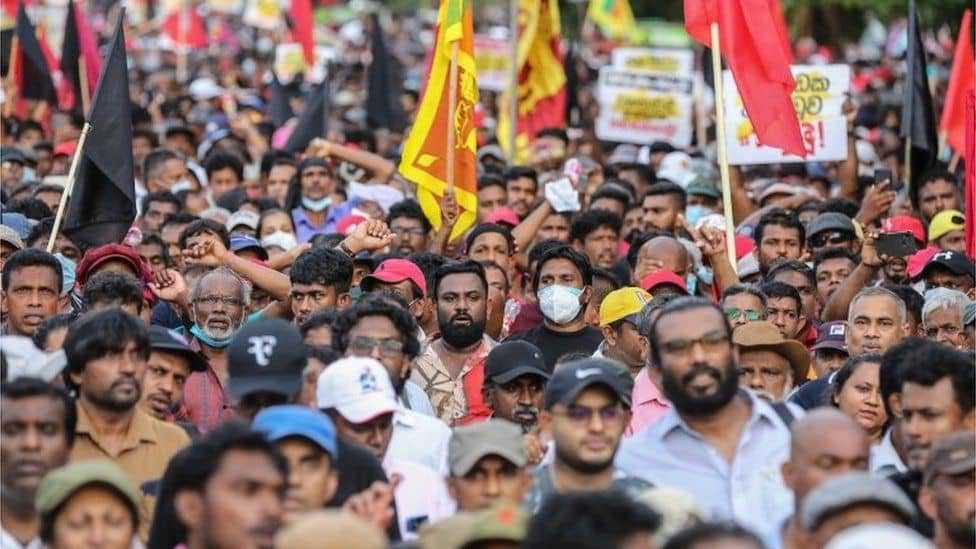 Sri Lanka crisis: One killed after police fire live bullets at protesters