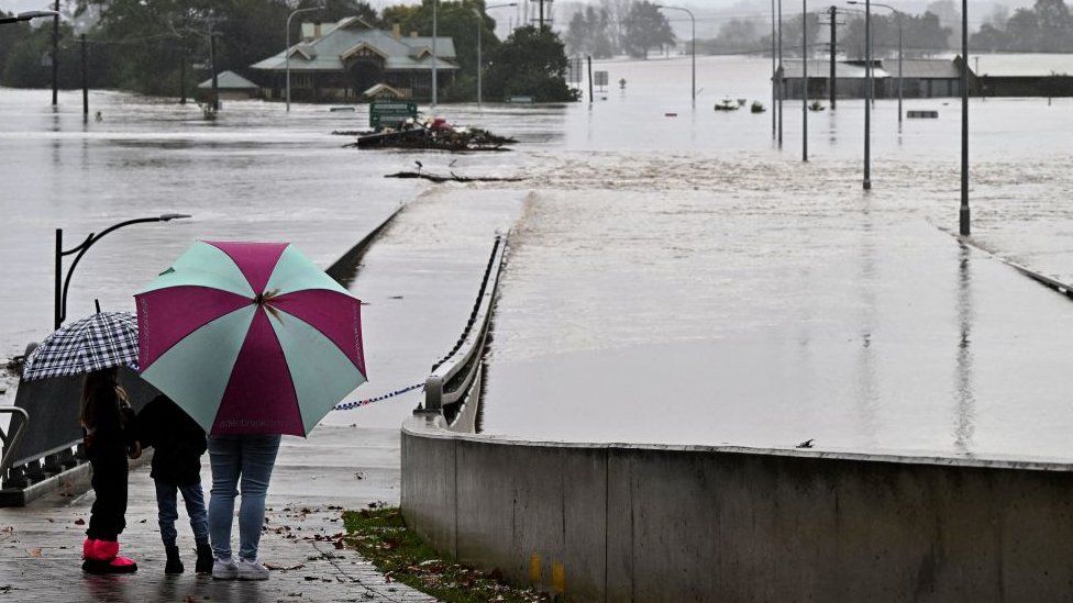 Australia floods: 50,000 on evacuation alert after deluge hits Sydney