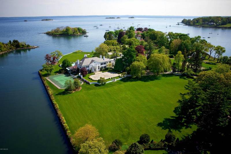 Inside Donald Trump and ex-wife Ivana's former $45 million mansion in Connecticut