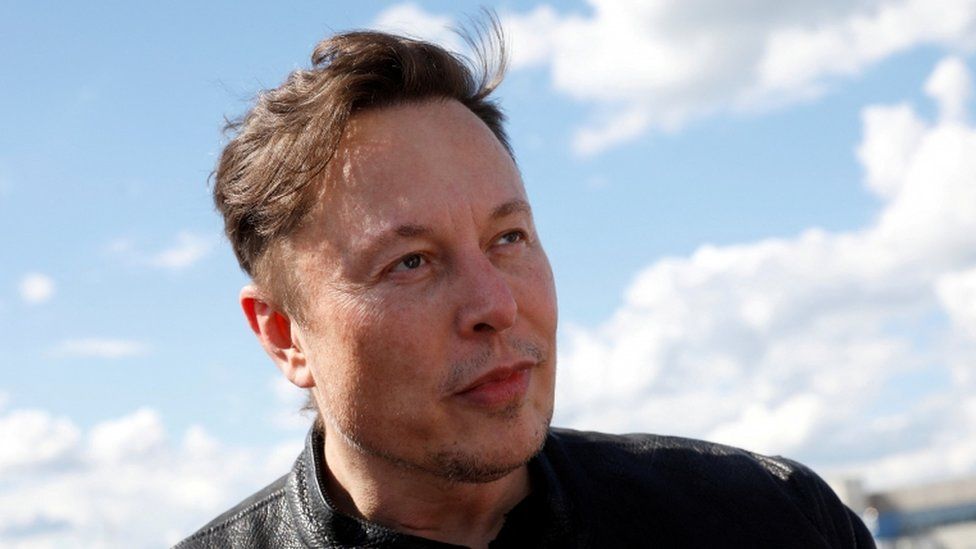 Elon Musk sells $6.9bn of Tesla shares as Twitter lawsuit looms By Peter Hoskins