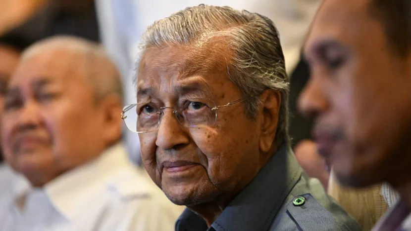 Mahathir willing to forget 'betrayal' to cooperate with Perikatan Nasional but Muhyiddin refused