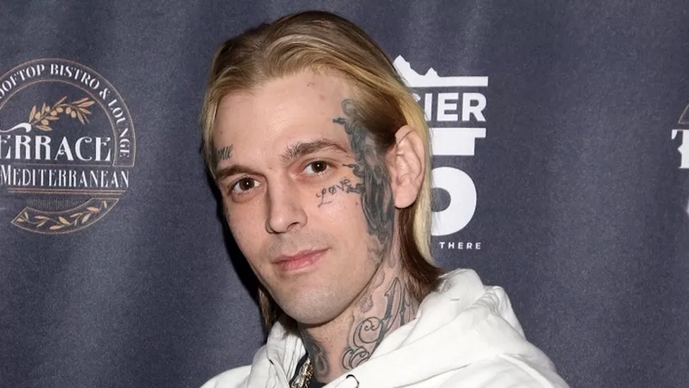 Aaron Carter: Singer and brother of Backstreet Boys' Nick dies aged 34