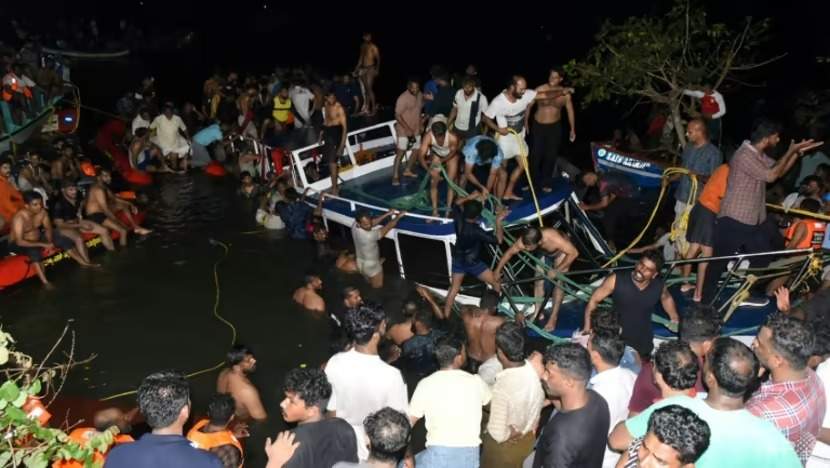 At least 22 dead after India boat capsizes