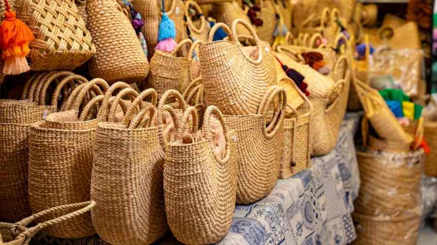 Exploring the World of Jute Textile Products: A Trendy and Sustainable Choice