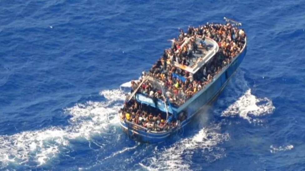 Greek coastguard 'pressured' disaster survivors to blame Egyptian men