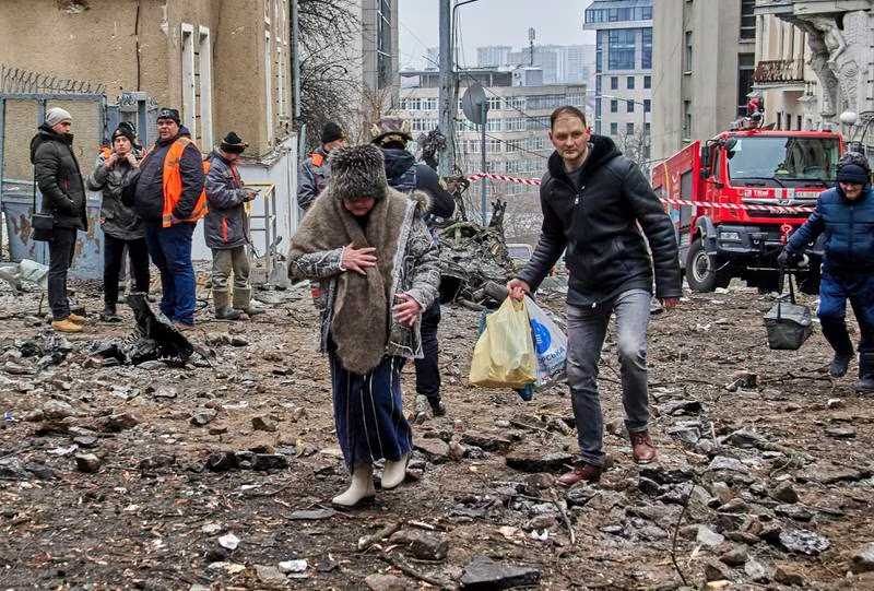 Moody's cuts Ukraine's rating deeper into junk territory