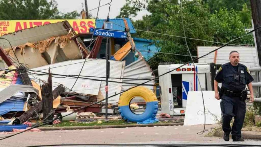 Seven dead after powerful storms slam Houston, Texas