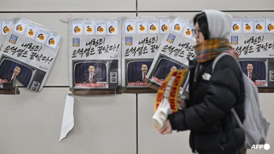 South Korea slaps travel bans on more top officials