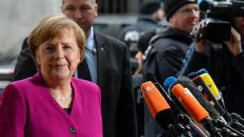 Merkel warns ‘serious differences’ still blocking coalition with SPD
