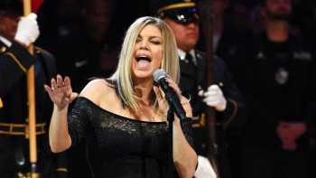 Fergie's national anthem at NBA All-Star Game draws laughs
