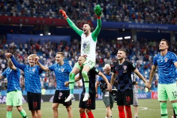 Subasic heroics send Croatia into quarters