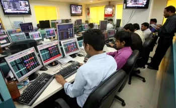 Sensex Drops 70 Points, Nifty Closes At 10,750; Infosys Slips Over 4%