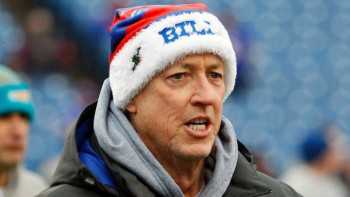 Hall of Fame QB Jim Kelly to have cancer checkup after 'something came up'
