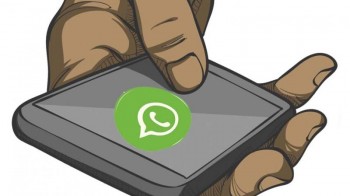 WhatsApp curbs message sending in India