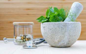 How does complementary medicine impact cancer survival?