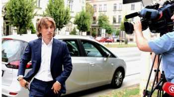 Modric to 'stay with Real Madrid' after securing pay rise