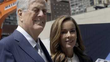 New York City's richest couple buy $40 million mansion in cash