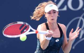 U.S. Open apologizes for 'sexist' code violation after Alize Cornet removes her shirt