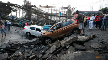 One dead, 19 injured after Kolkata bridge collapses