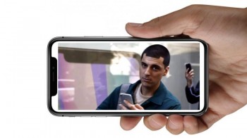 You want the notch on iPhones, says global survey