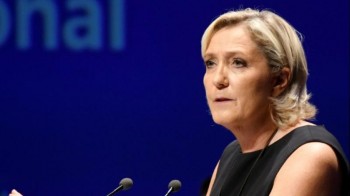 France: Marine Le Pen ordered to undergo psychiatric tests over IS tweets