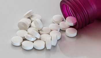 Common painkiller tied to increased risk of heart problems