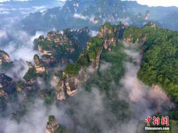 981 state-owned scenic spots in China cut admission fees