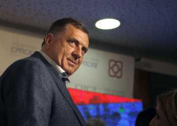 Pro-Russian Serb leader wins seat in Bosnia's presidency