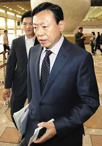 Lotte Chief Pledges Massive Investment, Job Creation