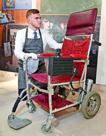 Hawking's wheelchair, thesis sold for $1.6m