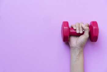 Strength training tied to better heart health than aerobic