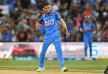Yadav bamboozles Kiwis as India win second ODI