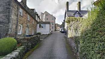Highs of Harlech: Town in Wales claims record for world's steepest street