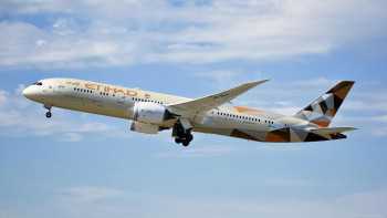 Get free Etihad airline miles every time you book a hotel stay