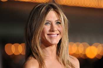 Jennifer Aniston won't take to social media