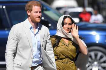 Prince Harry and Meghan Markle visit a mosque during Cape Town tour
