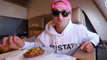 YouTube star Casey Neistat on Etihad’s The Residence: 'what an experience, the price of a Toyota on one flight'