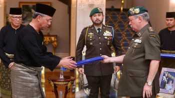 BN's Hasni Mohammad sworn in as Johor's Chief Minister