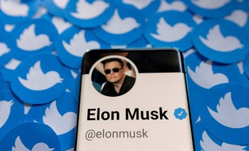 Elon Musk says Twitter's legal team told him he violated a non-disclosure agreement