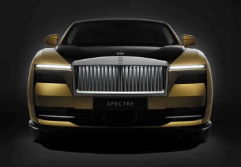 All-electric Rolls-Royce Spectre revealed on global stage for first time