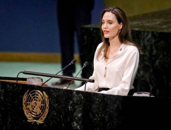 Angelina Jolie leaves role as U.N. refugee agency envoy