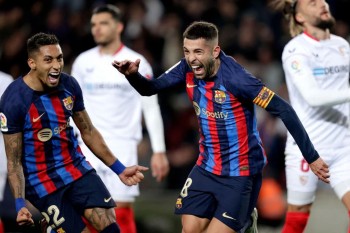 Barca Thrash Sevilla To Open Eight-Point Lead