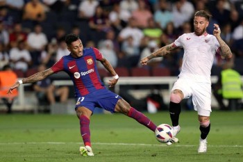 Ramos Own Goal Sends Barca Top Of LaLiga