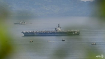 US aircraft carrier arrives in Vietnam